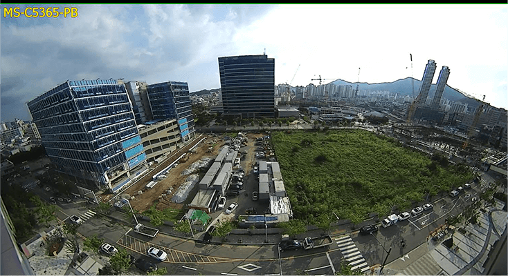 180°panoramic mini bullet camera photo of a ground